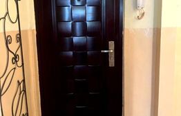 Apartament cu 3 camere, etajul 1, zona Nufărul