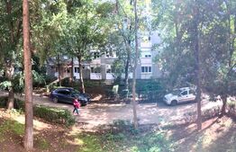 Apartament cu 3 camere, etajul 1, zona Nufărul