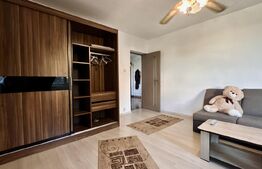 Apartament cu 3 camere, decomandat, etaj 3/4, dublă orientare, Rogerius