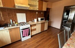 Apartament cu 3 camere si 2 bai, zona Rogerius