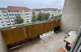 Apartament cu 3 camere si 2 bai, zona Rogerius