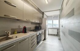 Apartament cu 3 camere, 87 mp, Central