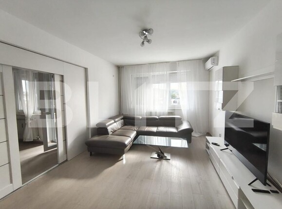 Apartament de închiriat 3 camere Central - 178434AI | BLITZ Oradea | Poza1