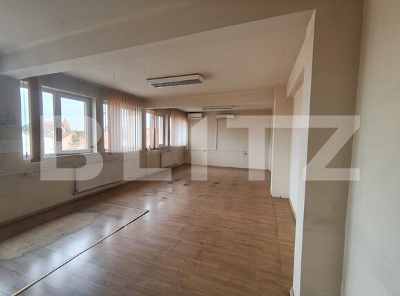 Spațiu comercial de închiriat Central - 178480SIC | BLITZ Oradea | Poza12