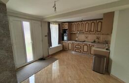 OPORTUNITATE casa mobilata complet, racordata la toate utilitatile in Santandrei