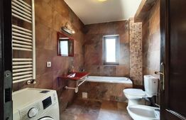 Apartament cu 3 camere, 92 mp, Central