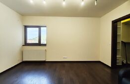 Apartament cu 3 camere, 92 mp, Central
