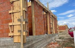 De vanzare casa moderna cu finisaje de lux pe un singur nivel situata in Cihei 