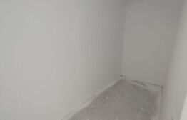 Apartament nou modern, 3 camere, centrala pe gaz si panouri fotovoltaice, Iosia