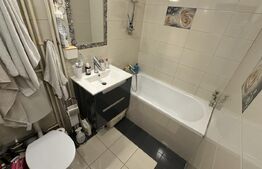 Apartament cu 2 camere, 53 mp, semidecomandat, zona Rogerius