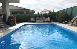 Vilă Luxoasa cu Piscină Exterioară, Podgoria, 150 mp