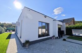 Casă mediteraneană cu piscină încălzită | Podgoria | 145 mp utili | Teren 550 mp