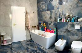 Vilă Luxoasa cu Piscină Exterioară, Podgoria, 150 mp