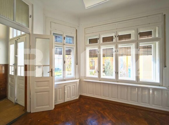 Apartament de vânzare 4 camere Central - 180480AV | BLITZ Oradea | Poza1