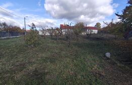 Teren intravila de vanzare, 700 mp, in zona dealuri - IZVORULUI