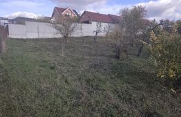 Teren intravila de vanzare, 700 mp, in zona dealuri - IZVORULUI