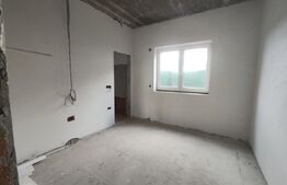 Casa semifinisata in Sanmartin, parter + etaj, 360 mp utili teren 980 mp