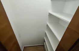 Apartament ultracentral cu 2 camere, bucatarie separata si balcon intim