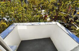 Apartament ultracentral cu 2 camere, bucatarie separata si balcon 