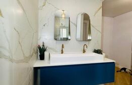 Casǎ finisata modern,  la cheie, vis-a-vis de Spitalul Județean