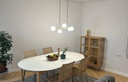 Casǎ finisata modern,  la cheie, vis-a-vis de Spitalul Județean