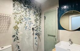 Casǎ finisata modern,  la cheie, vis-a-vis de Spitalul Județean