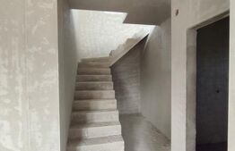 De vanzare casa semifinisata 