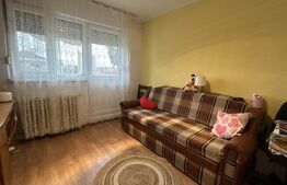 Apartament decomandat cu trei camere si doua bai, zona Iosia