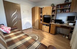 Apartament decomandat cu trei camere si doua bai, zona Iosia