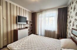 Apartament 3 camere, parcare privata, zona Rogerius