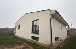 Casa lux pe un singur nivel in Nufarul- OPORTUNITATE  