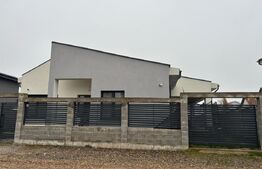 Casa lux pe un singur nivel in Nufarul- OPORTUNITATE  