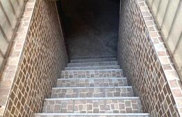 Apartament ultracentral, cu 3 camere, Curte Comuna