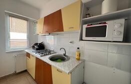 Apartament 2 camere, decomandat, zona Olosig