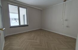 Casa finisata la cheie racordata la toate utilitatile in Santandrei