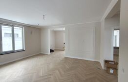 Casa finisata la cheie racordata la toate utilitatile in Santandrei