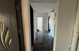 Apartament 3 camere, decomandat - zona Velenta