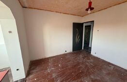 Apartament 3 camere, decomandat - zona Velenta