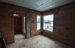 Casa finisata la cheie la intrare in Santandrei racordata la toate utilitatile 