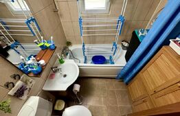 Apartament cu 2 camere, decomandat