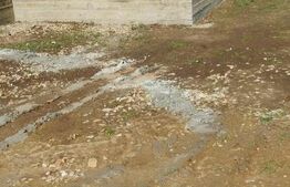 Teren de vanzare in Santandrei cu fundatie turnata si autorizatie valabila  