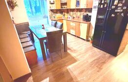 Apartament cu 4 camere, decomandat, spatios, 2 bai, Sanmartin