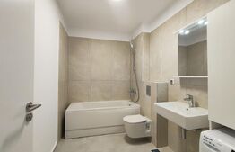 Prima inchiriere , parcare subterana, zona Scala Cetate