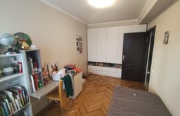 Apartament 4 camere, 81 mp, zona Decebal 