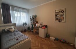 Apartament 4 camere, 81 mp, zona Decebal 
