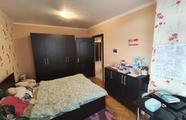 Apartament 4 camere, 81 mp, zona Decebal 