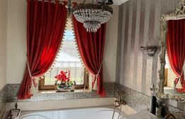 Proprietate Excepțională – Eleganță, Mobilier Unicat, Materiale Premium