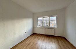 Apartament 2 camere, decomandat, etaj 4 - zona Rogerius