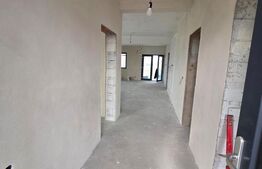 De vanzare casa Santandrei pe un singur nivel in spatele Primariei