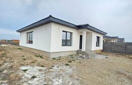 De vanzare casa Santandrei pe un singur nivel in spatele Primariei